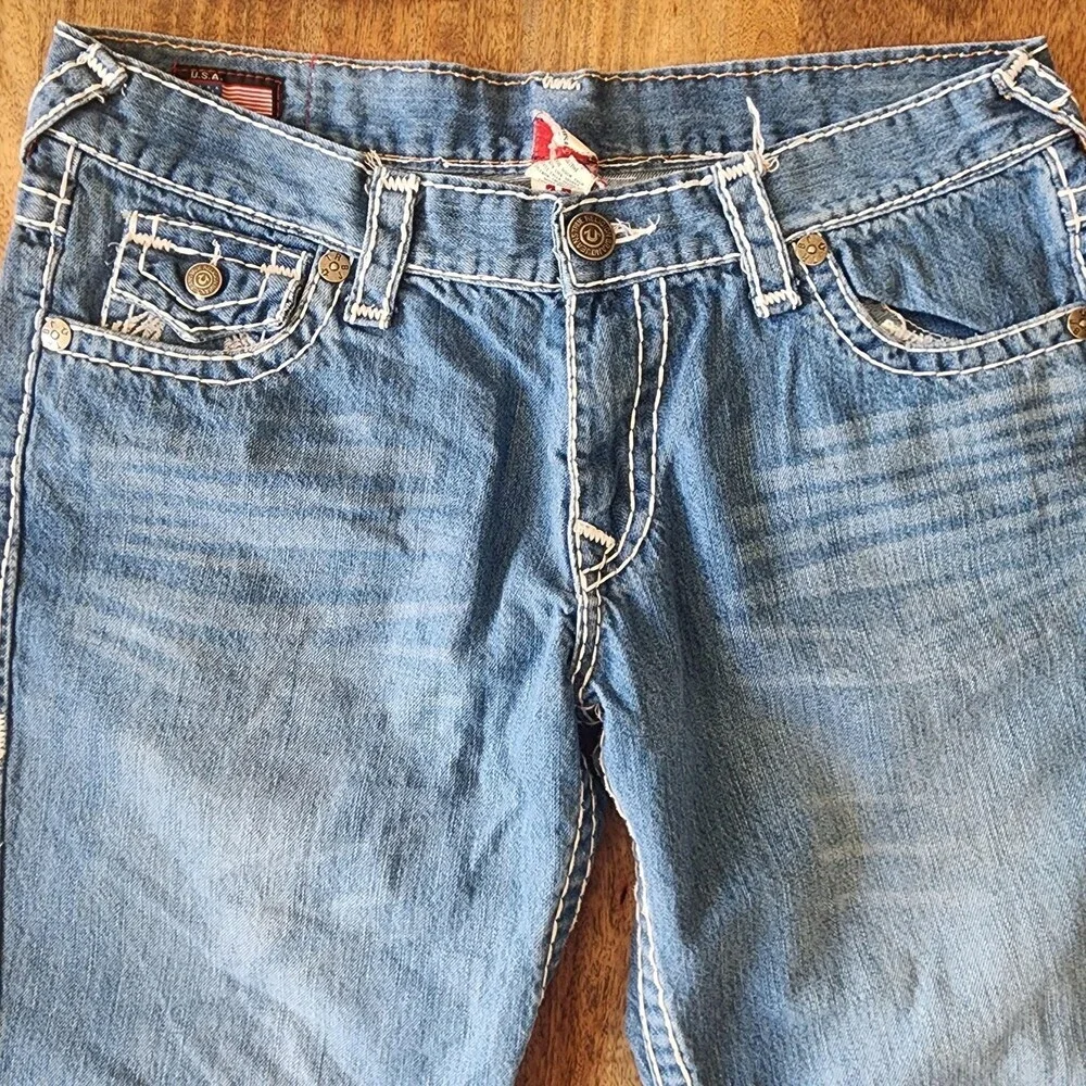 True Religion Shorts Mens 38 Blue Denim Ricky Bermuda Distressed Embroidered USA
